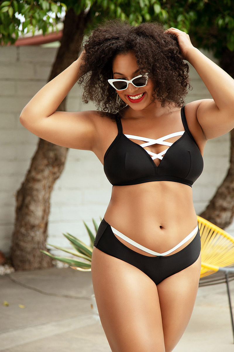 LADYMATE black two piece swimsuit wholesale for ladies-1